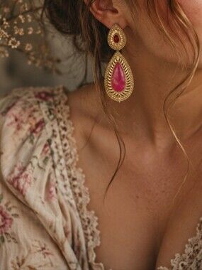 NEW India Gem Teardrop Ruby Gold tone Cubic Zirconia Drop Earrings New Faux ruby